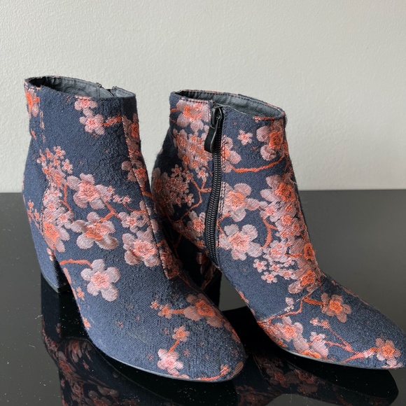 Floral Cherry Blossom Ankle Boots - Picture 3 of 6